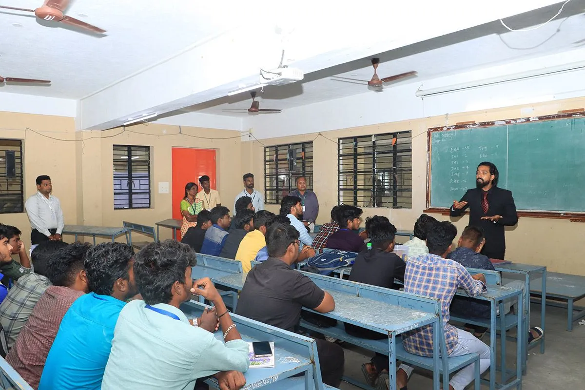 Seminar on full stack development, photo 2 of 4