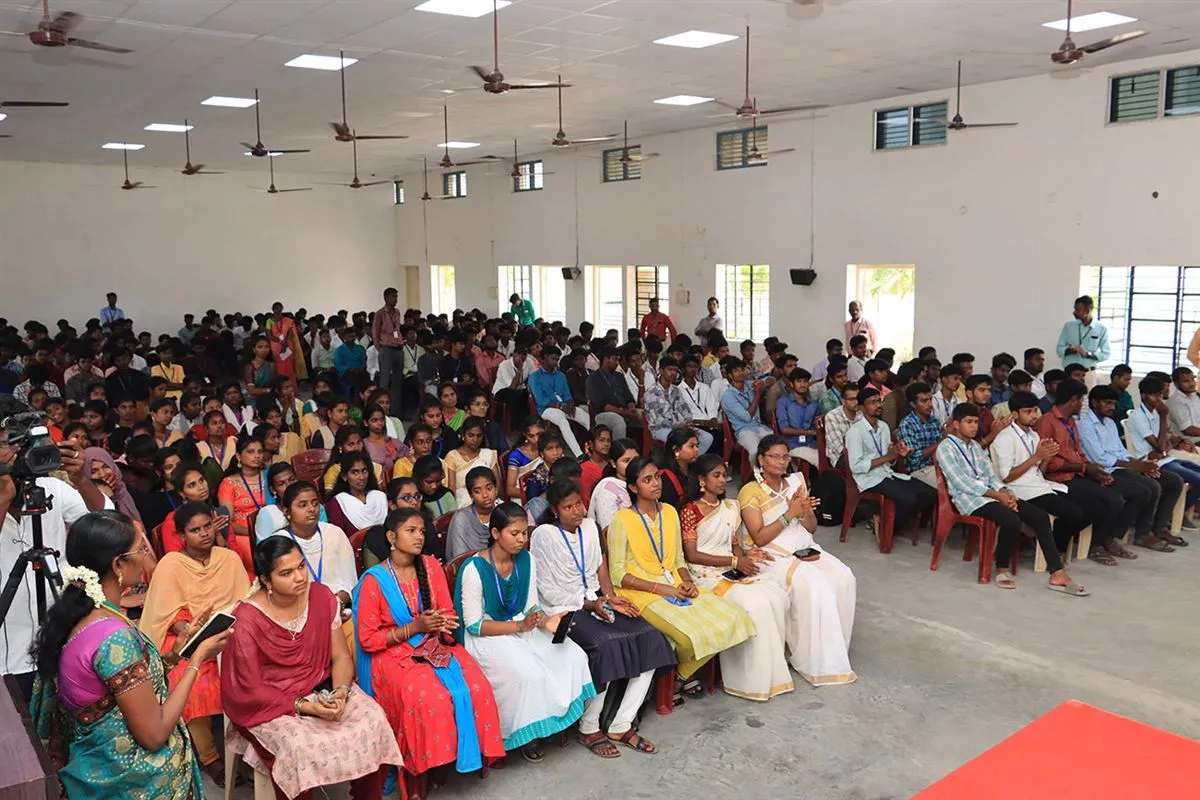 8th College Day, photo 2 of 6
