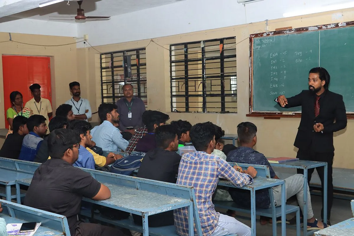 Seminar on full stack development, photo 3 of 4