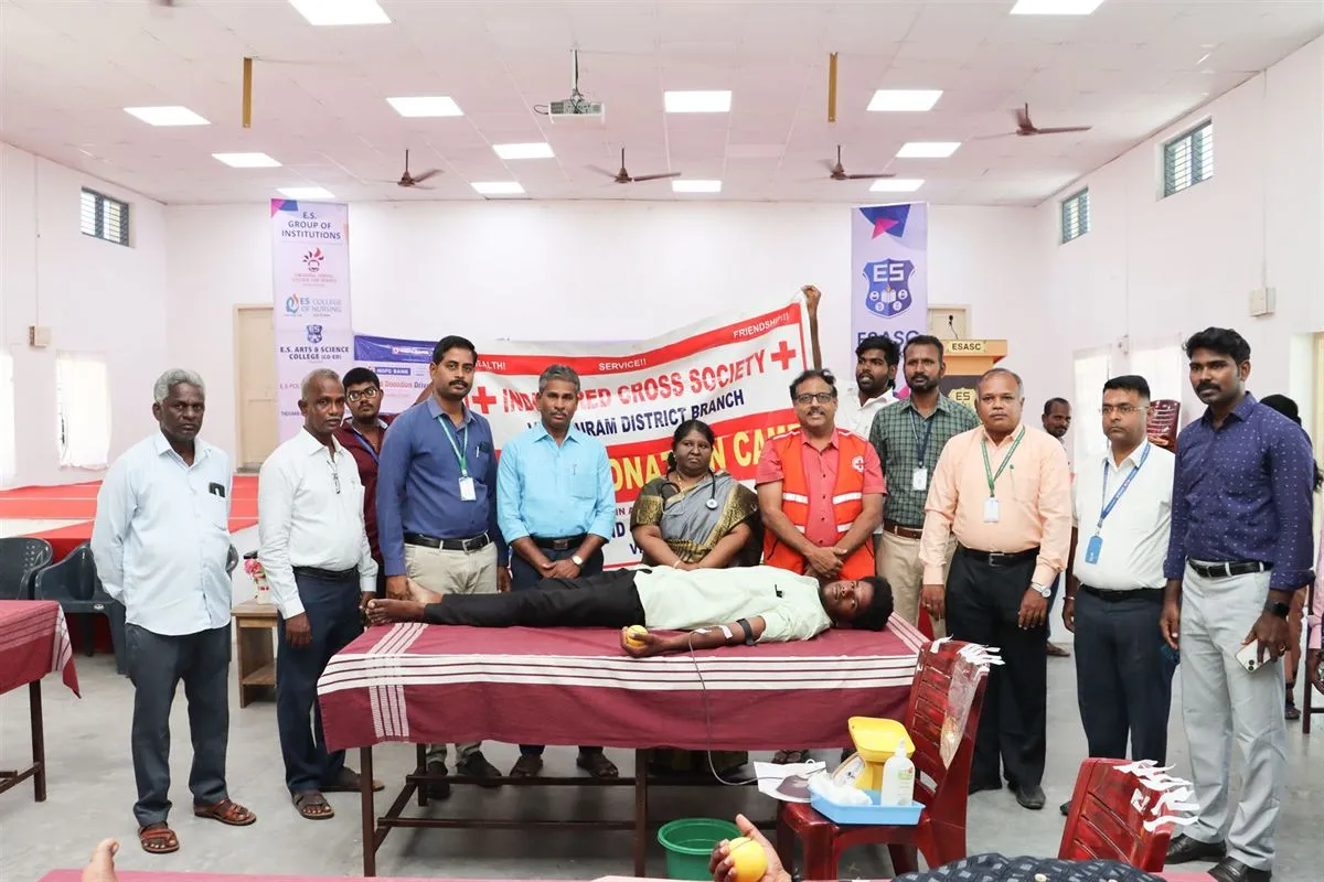 Blood donation camp, photo 3 of 3
