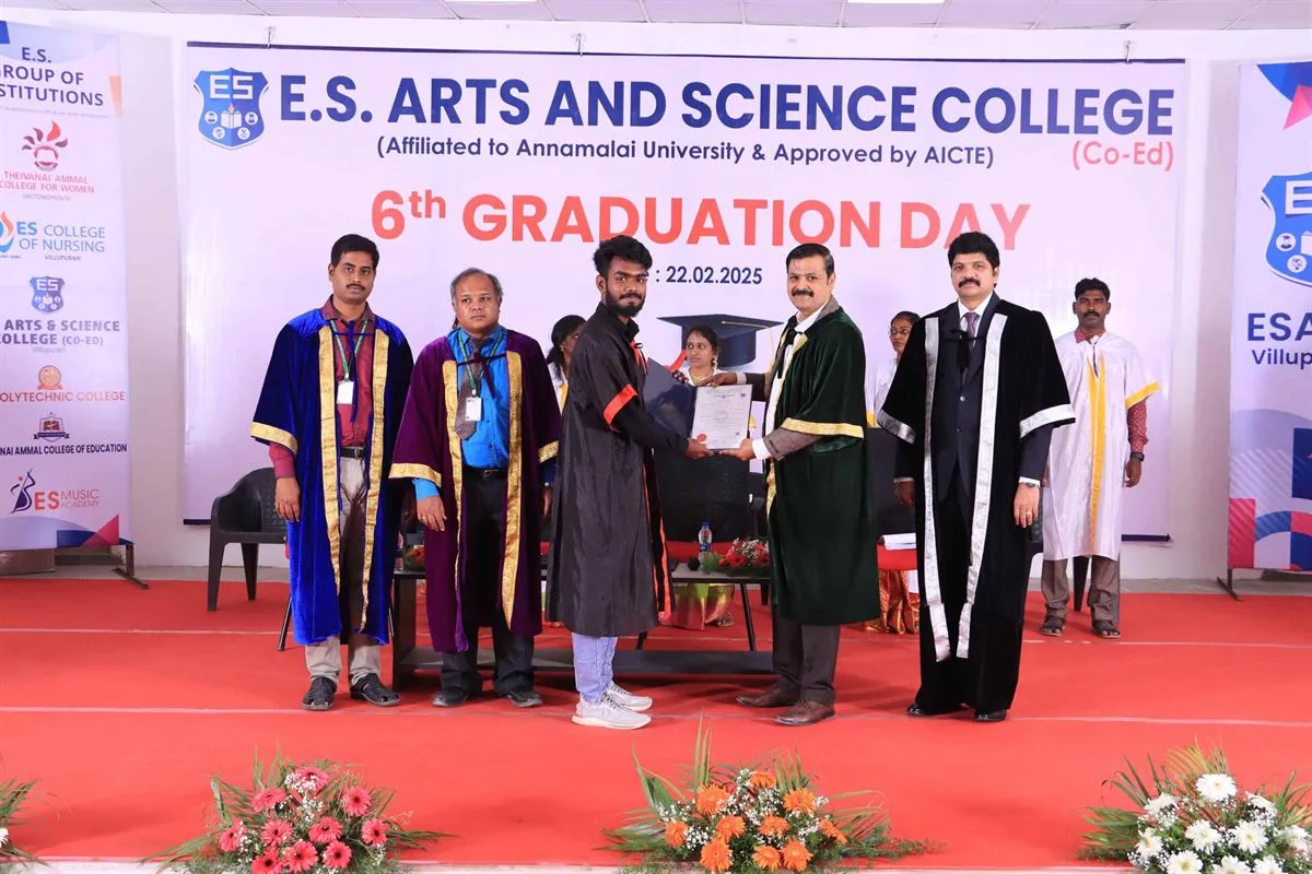 6th Graduation Day, photo 3 of 4