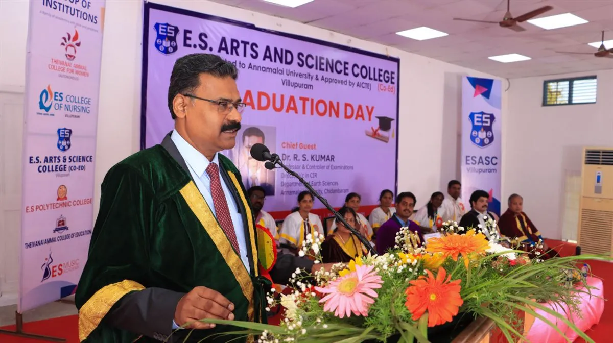 7th Graduation Day, photo 3 of 5
